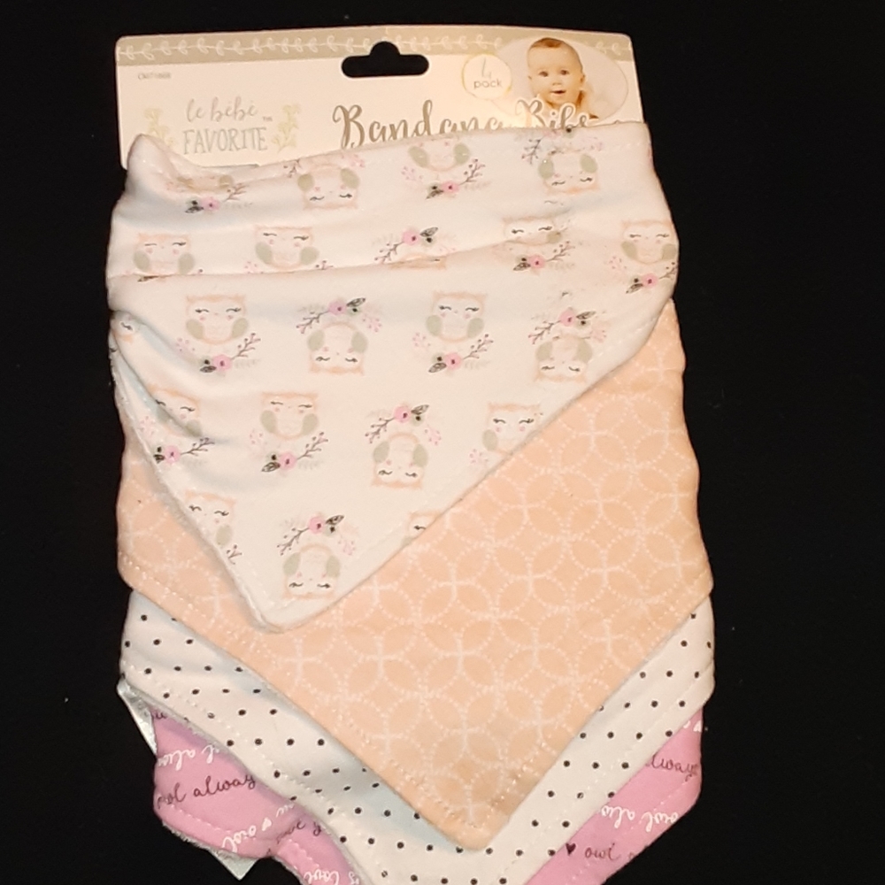 Le bebe favorite bandana bibs 4 pack NWT 0+ OWLS